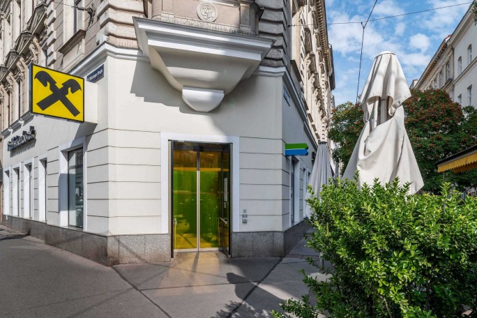 Bankfiliale Währinger Straße der Raiffeisen Wien Stadtbank